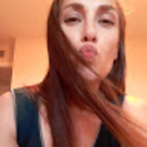 Meet your Posher, Leticia